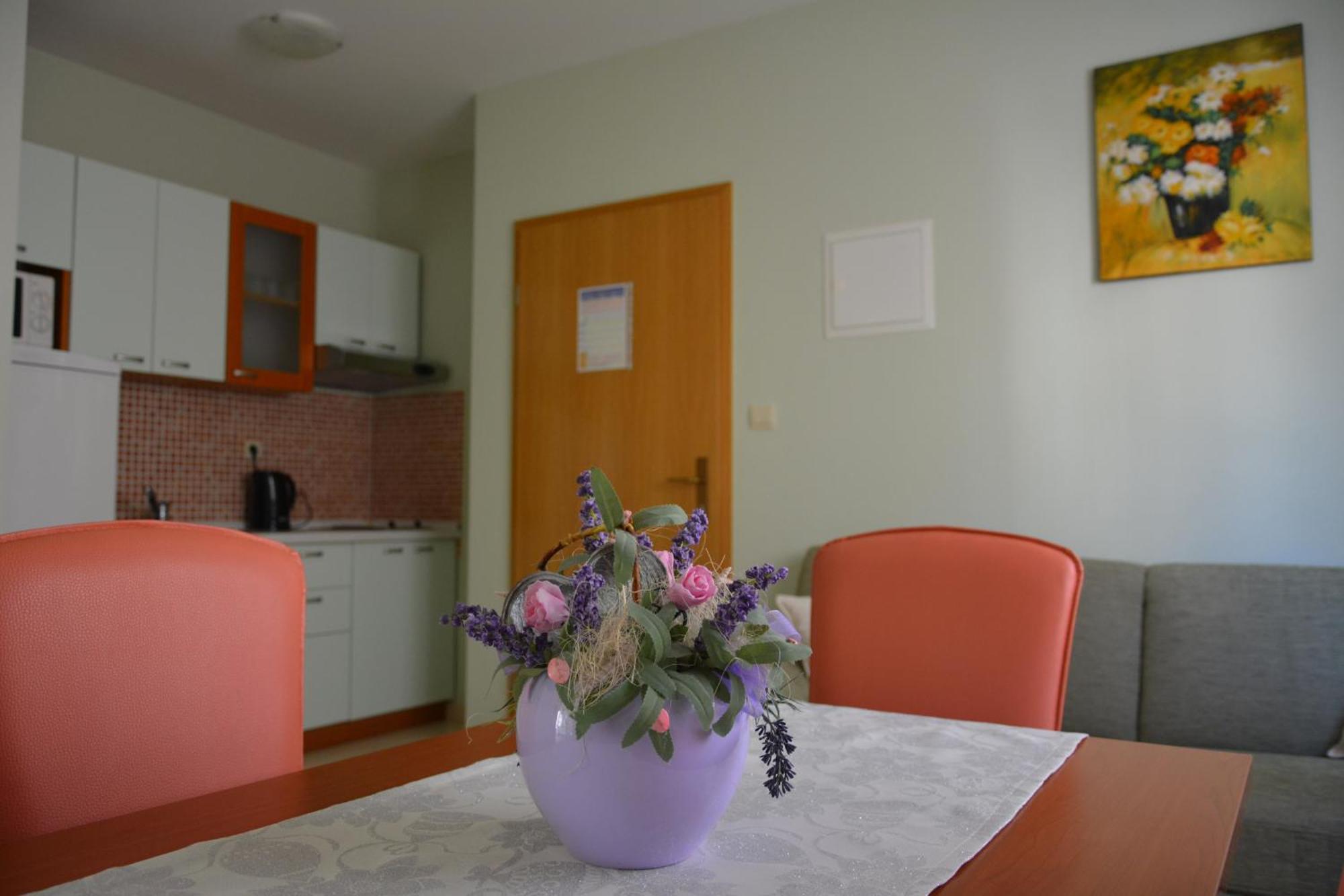 Apartmani Vujcic Makarska Extérieur photo