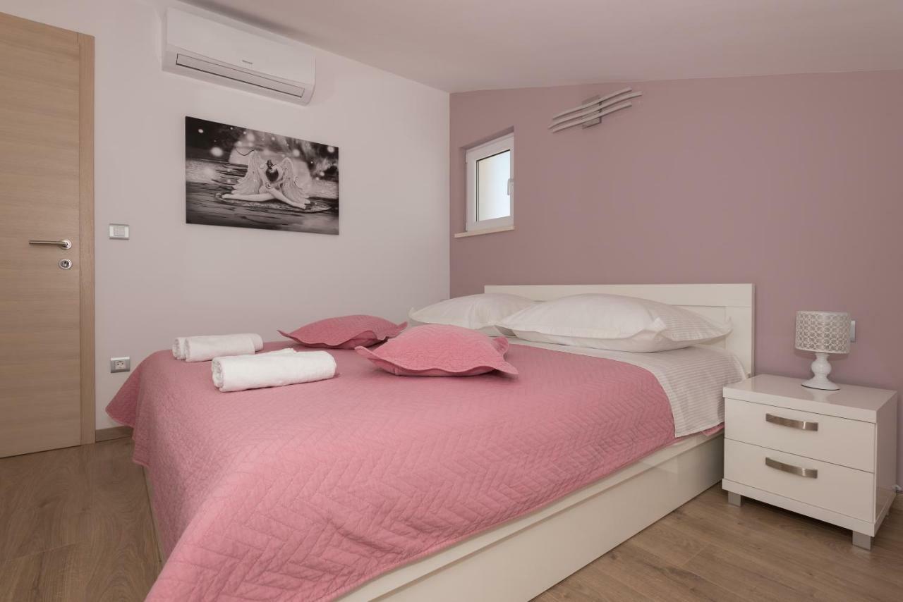 Apartmani Vujcic Makarska Extérieur photo
