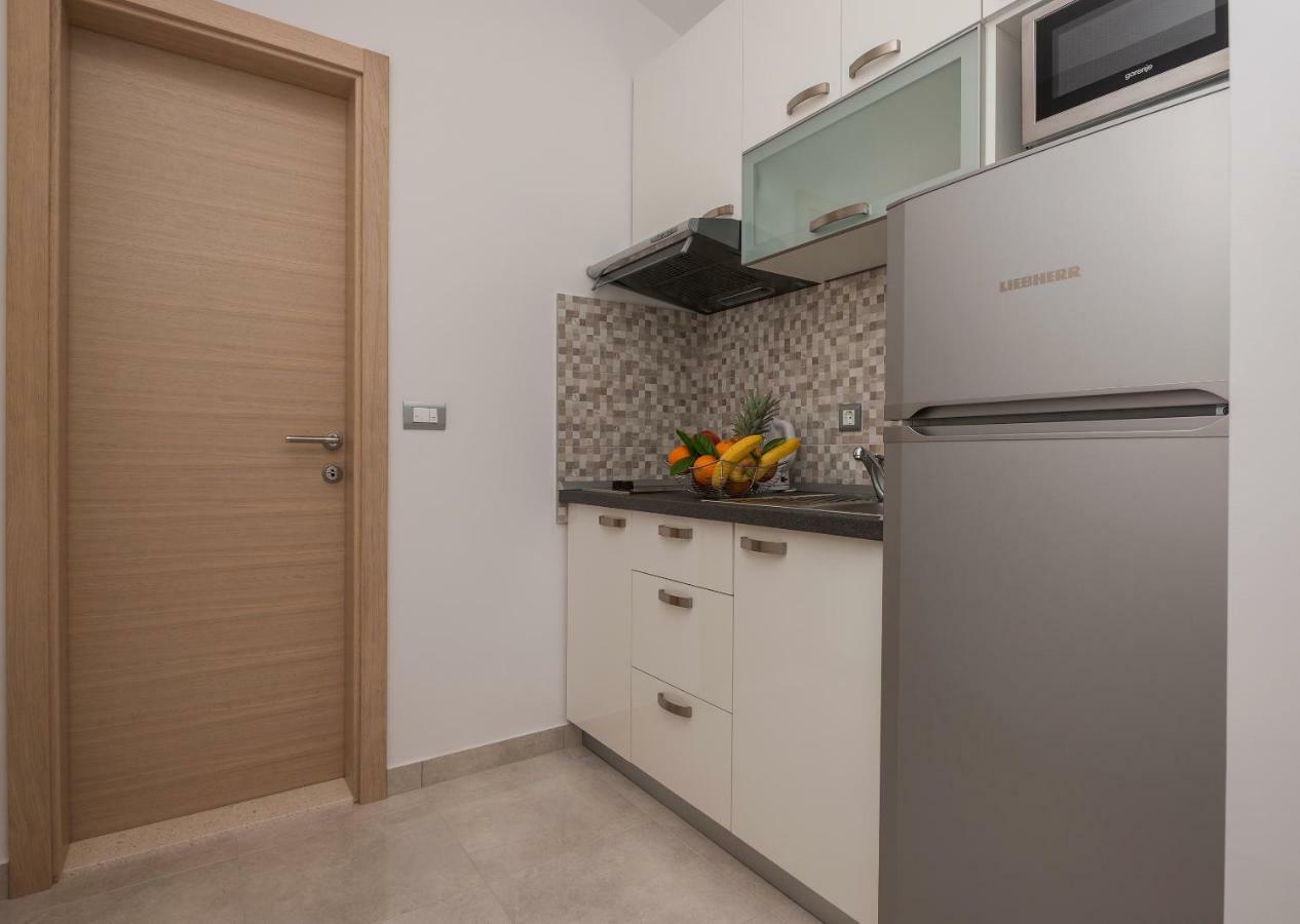 Apartmani Vujcic Makarska Extérieur photo